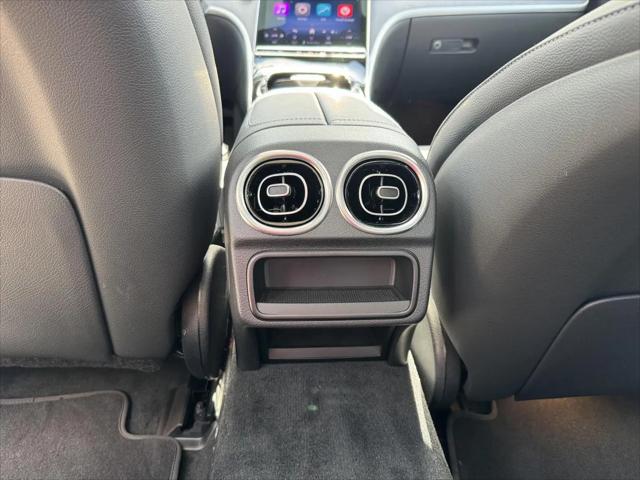 2026 Mercedes-Benz C-CLASS C 300 C 300