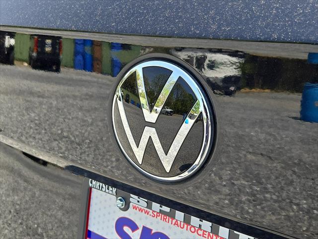 2023 Volkswagen Taos 1.5T SE