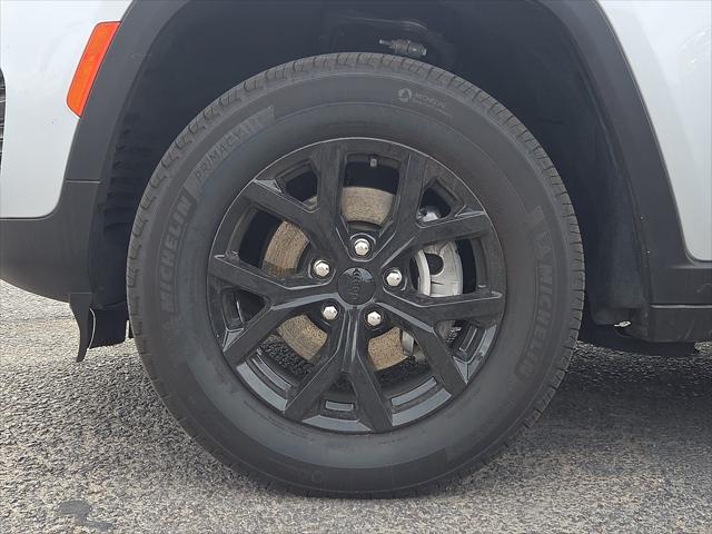 2025 Jeep Grand Cherokee Altitude 4x4