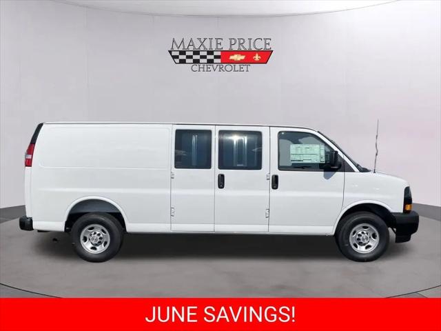 2026 Chevrolet Express Cargo Van 2500 Extended Wheelbase, WT, RWD