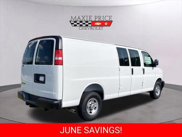 2026 Chevrolet Express Cargo Van 2500 Extended Wheelbase, WT, RWD