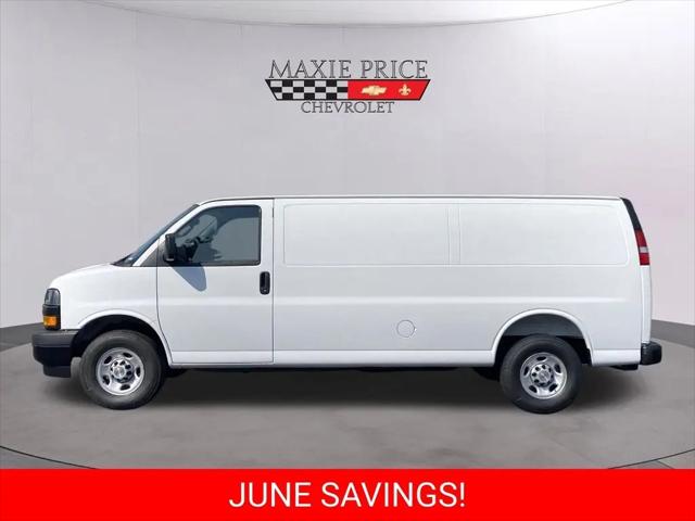 2026 Chevrolet Express Cargo Van 2500 Extended Wheelbase, WT, RWD