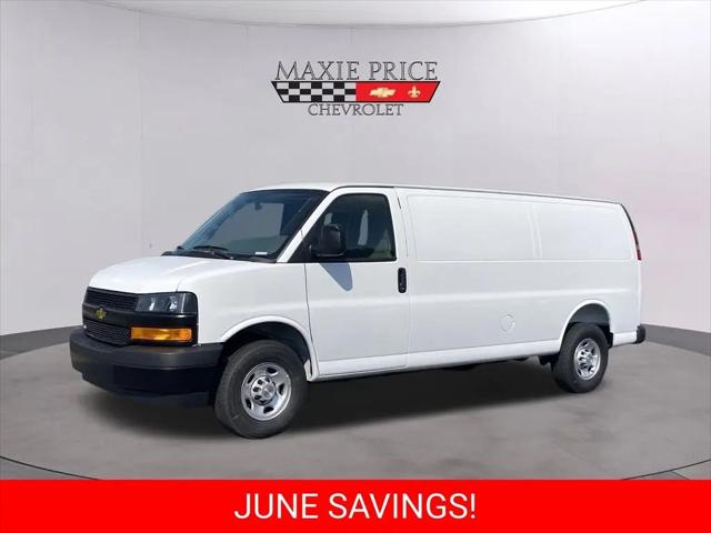 2026 Chevrolet Express Cargo Van 2500 Extended Wheelbase, WT, RWD