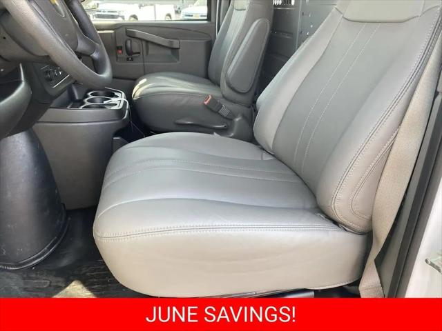 2026 Chevrolet Express Cargo Van 2500 Extended Wheelbase, WT, RWD
