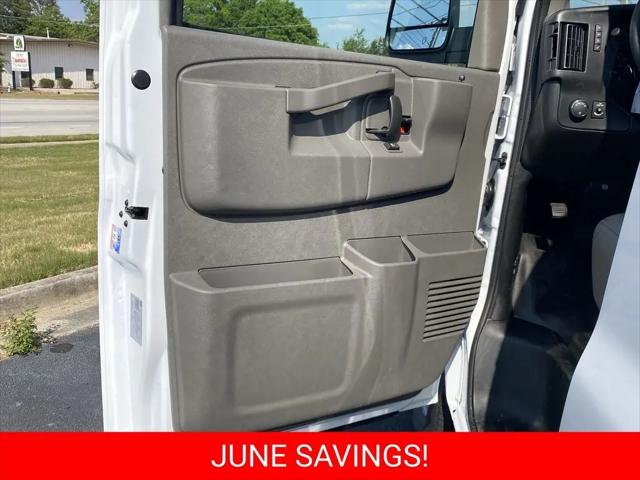2026 Chevrolet Express Cargo Van 2500 Extended Wheelbase, WT, RWD