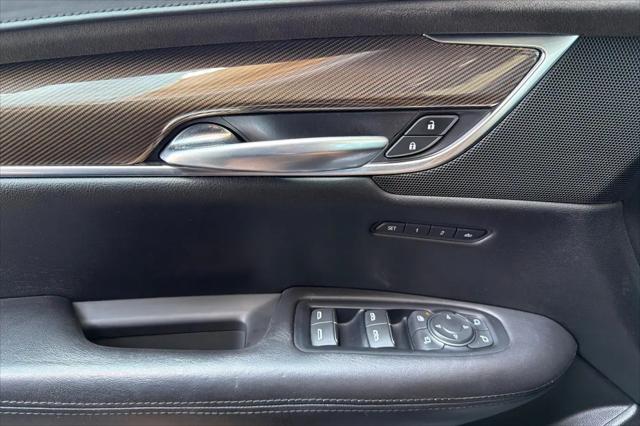 2018 Cadillac XT5 Platinum