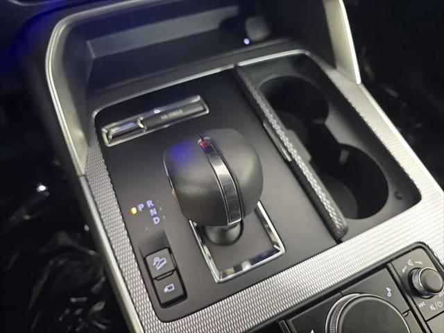 2024 Mazda X-90 3.3 Turbo Premium Plus