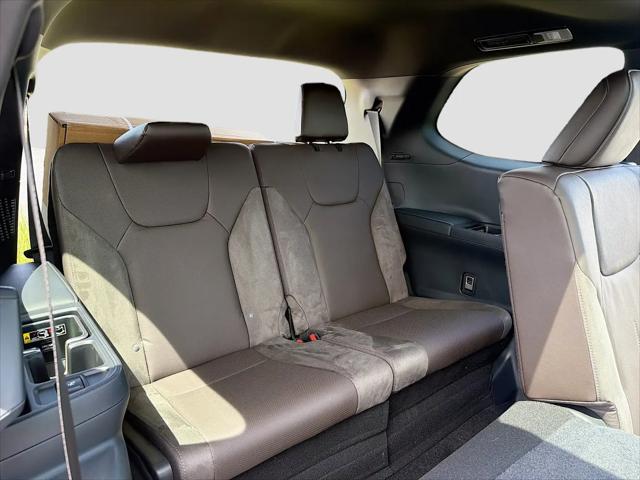 2026 Lexus TX 350 Luxury