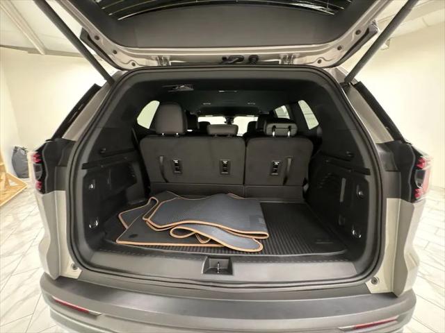 2026 GMC Acadia AT4 AWD