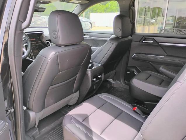 2026 GMC Acadia Elevation FWD