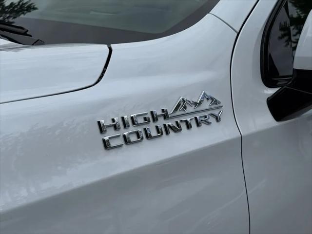 2026 Chevrolet Suburban High Country, 4WD