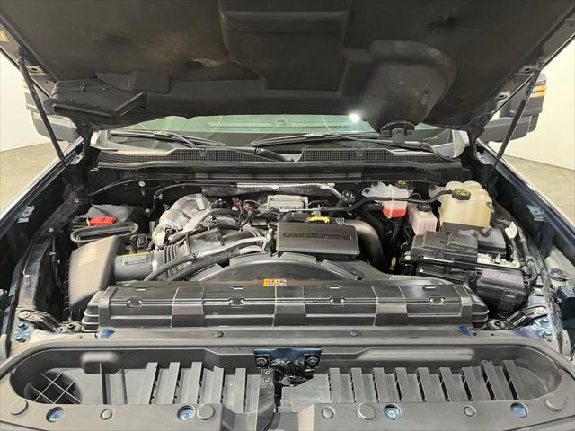 2022 Chevrolet Silverado 3500HD 4WD Crew Cab Long Bed High Country