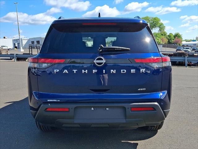 2025 Nissan Pathfinder SV 4WD