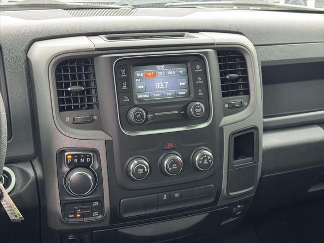 2018 RAM 1500 Tradesman Crew Cab 4x4 57 Box 2018 RAM 1500 Tradesman Crew Cab 4x4 57 Box