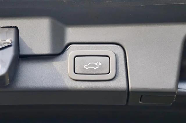 2018 Land Rover Range Rover Evoque SE