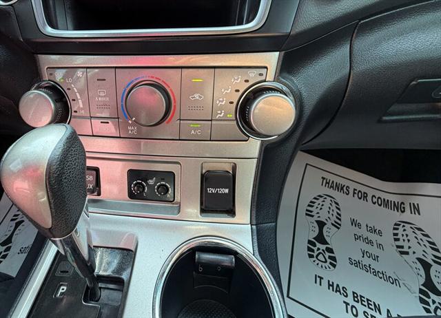 2013 Toyota Highlander SE V6