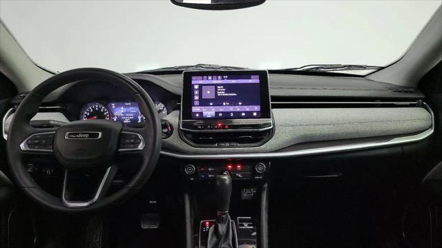 2022 Jeep Compass Latitude FWD