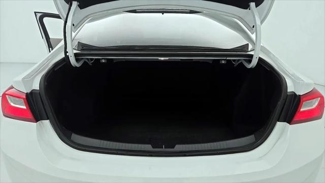 2022 Chevrolet Malibu FWD LS