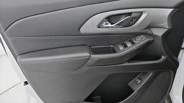 2021 Chevrolet Traverse FWD LT Cloth