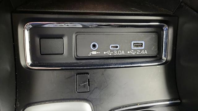 2023 Subaru Ascent Base 8-Passenger