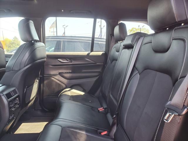 2025 Jeep Grand Cherokee Altitude X 4x4