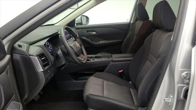 2025 Nissan Rogue SV FWD