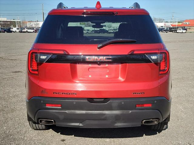 2023 GMC Acadia AWD SLT
