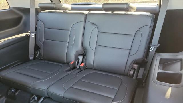 2023 GMC Acadia AWD SLT
