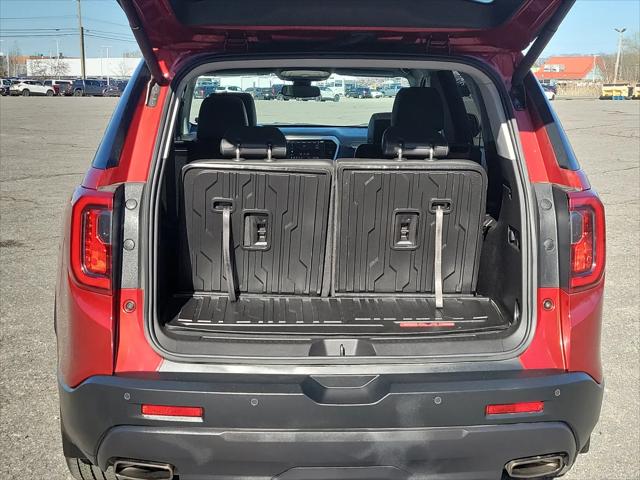 2023 GMC Acadia AWD SLT