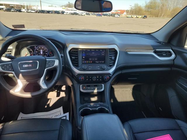2023 GMC Acadia AWD SLT