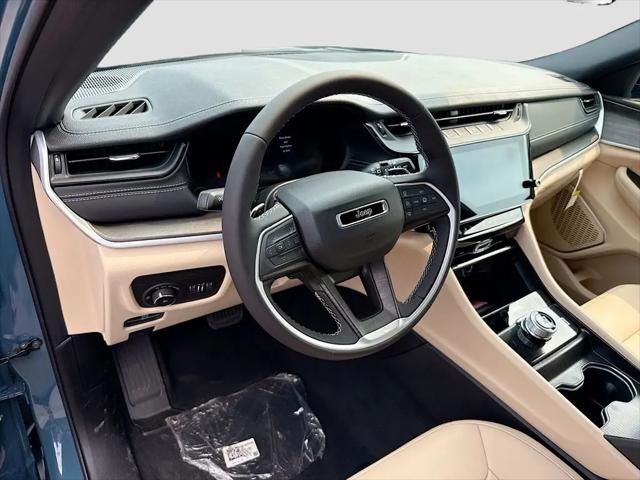 2026 Jeep Grand Cherokee Limited 4x2