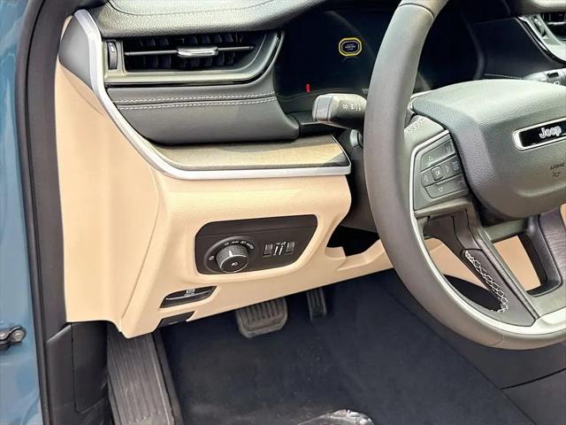 2026 Jeep Grand Cherokee Limited 4x2