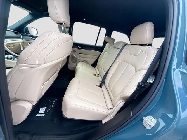 2026 Jeep Grand Cherokee Limited 4x2