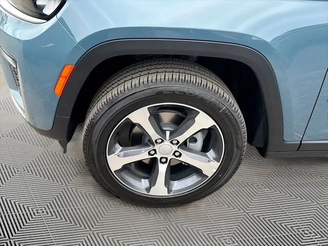 2026 Jeep Grand Cherokee Limited 4x2