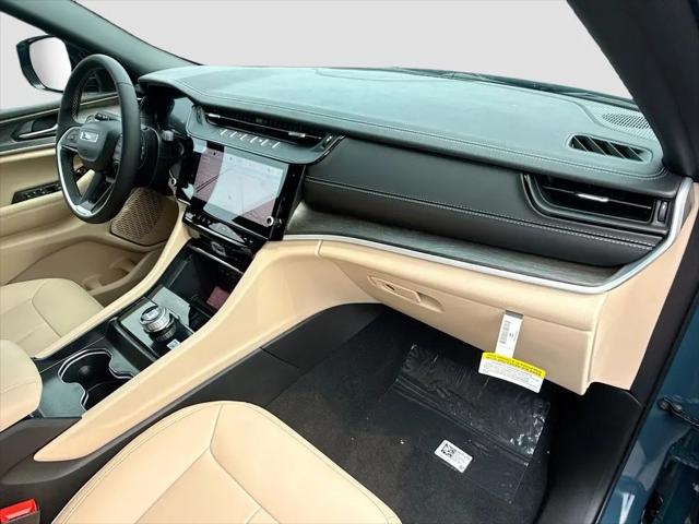 2026 Jeep Grand Cherokee Limited 4x2