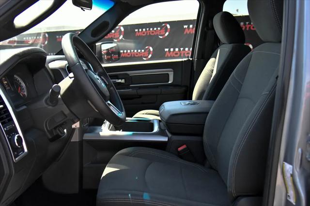 2023 Ram 1500 Classic Warlock Crew Cab 4x4 5'7" Box