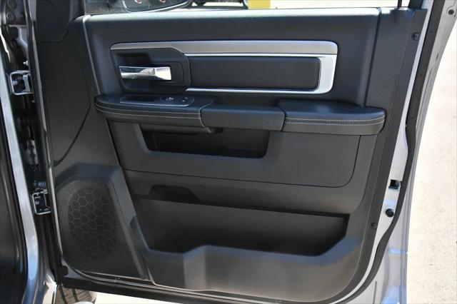 2023 Ram 1500 Classic Warlock Crew Cab 4x4 5'7" Box