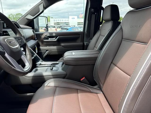 2026 GMC Sierra 2500HD Crew Cab, Standard Bed, Denali, 4WD