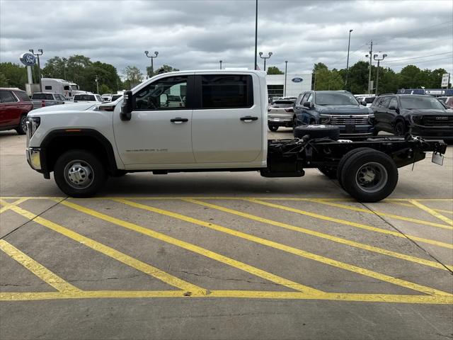 2026 GMC Sierra 3500HD Pro