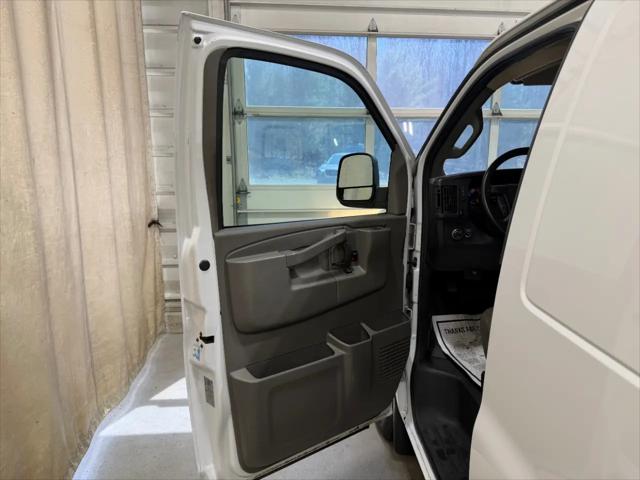 2020 Chevrolet Express Cargo Van RWD 3500 Extended Wheelbase WT