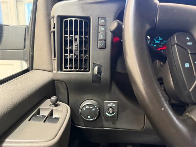 2020 Chevrolet Express Cargo Van RWD 3500 Extended Wheelbase WT