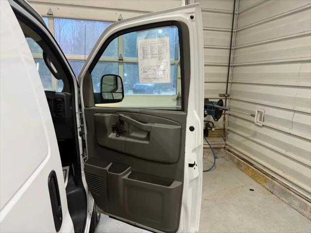 2020 Chevrolet Express Cargo Van RWD 3500 Extended Wheelbase WT