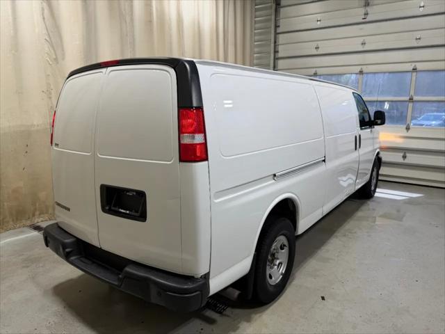 2020 Chevrolet Express Cargo Van RWD 3500 Extended Wheelbase WT