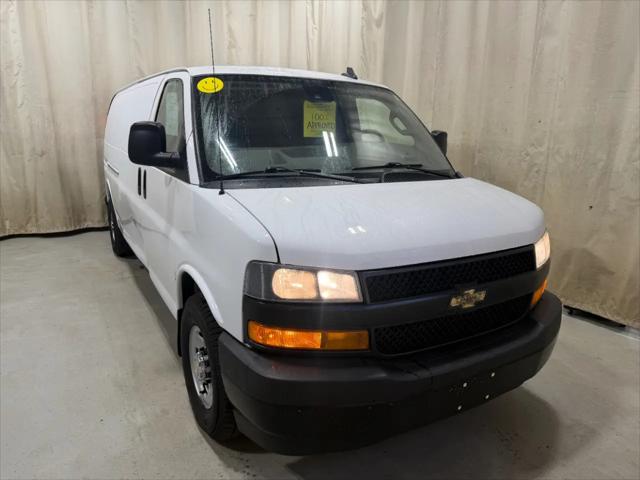 2020 Chevrolet Express Cargo Van RWD 3500 Extended Wheelbase WT