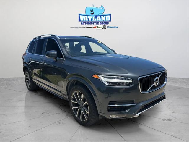 2017 Volvo XC90 T6 Momentum
