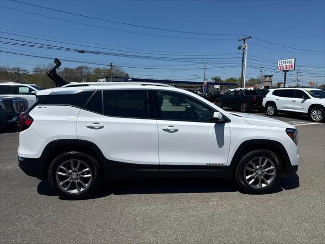 2022 GMC Terrain AWD SLT