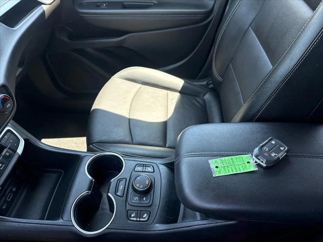 2022 GMC Terrain AWD SLT