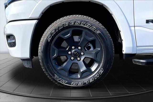 2025 Ram 1500 Big Horn Crew Cab 4x4 5'7" Box