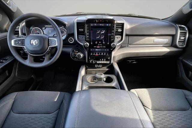 2025 Ram 1500 Big Horn Crew Cab 4x4 5'7" Box