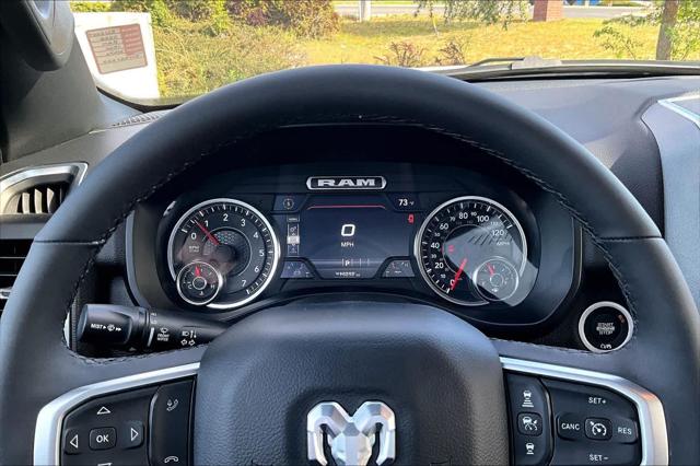 2025 Ram 1500 Big Horn Crew Cab 4x4 5'7" Box